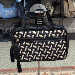 Americana By Sharif Hanging Cosmetic Bag. Black And Cream Woven Fabric